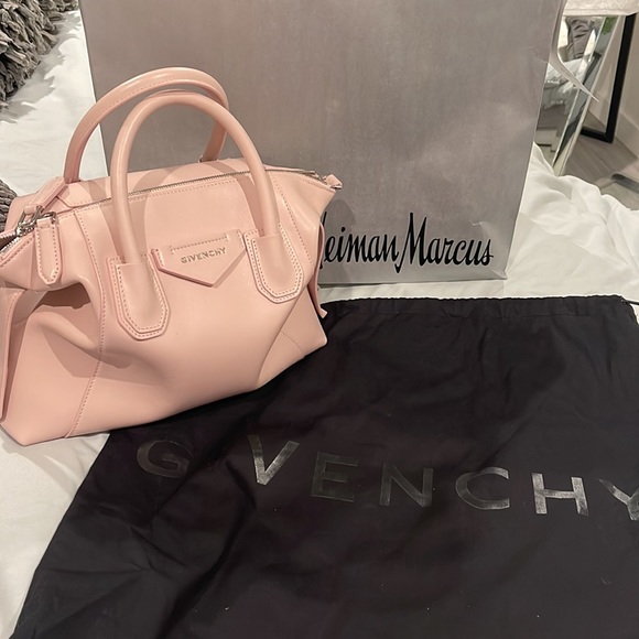 Givenchy small Antigona - Picture 3 of 3